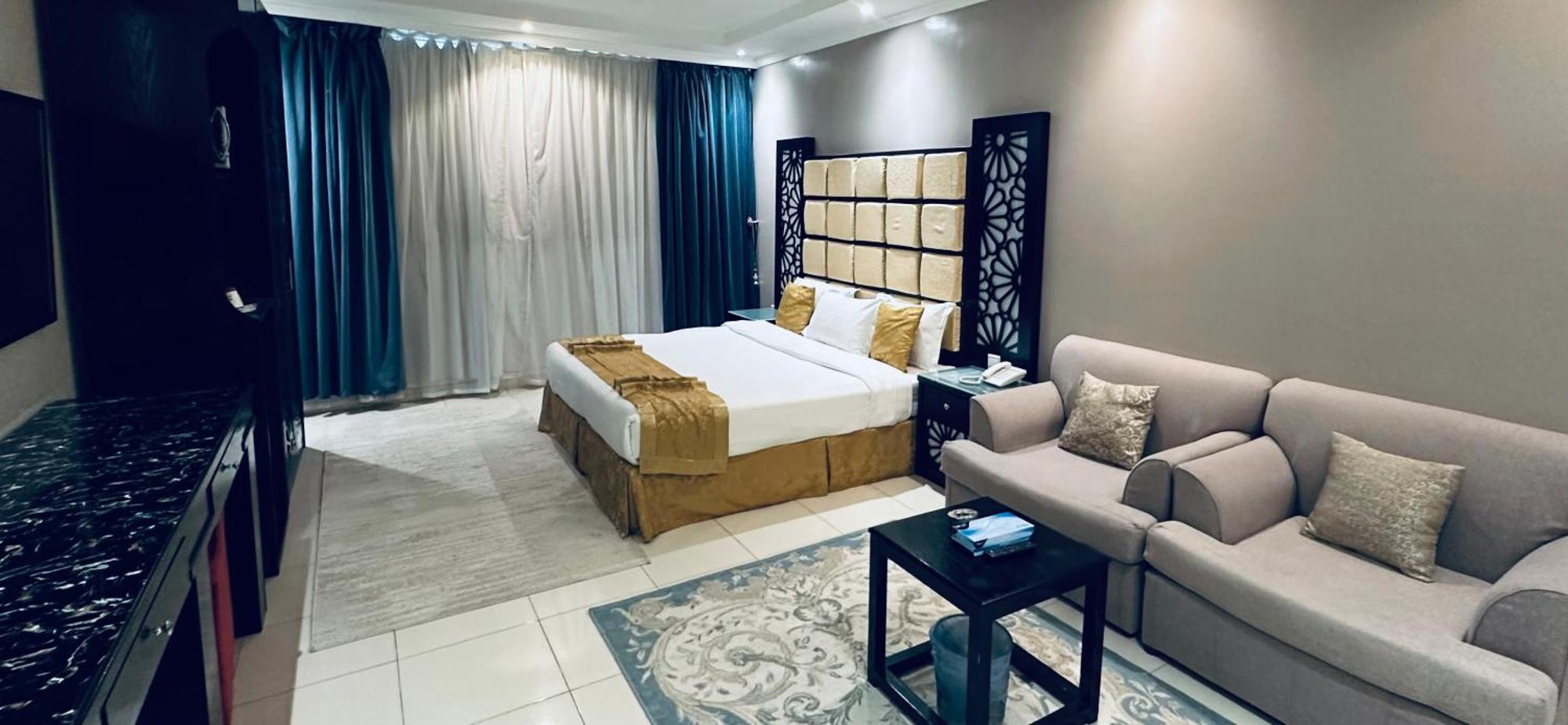 Al Lord Hotel Abu Qa'ar 外观 照片